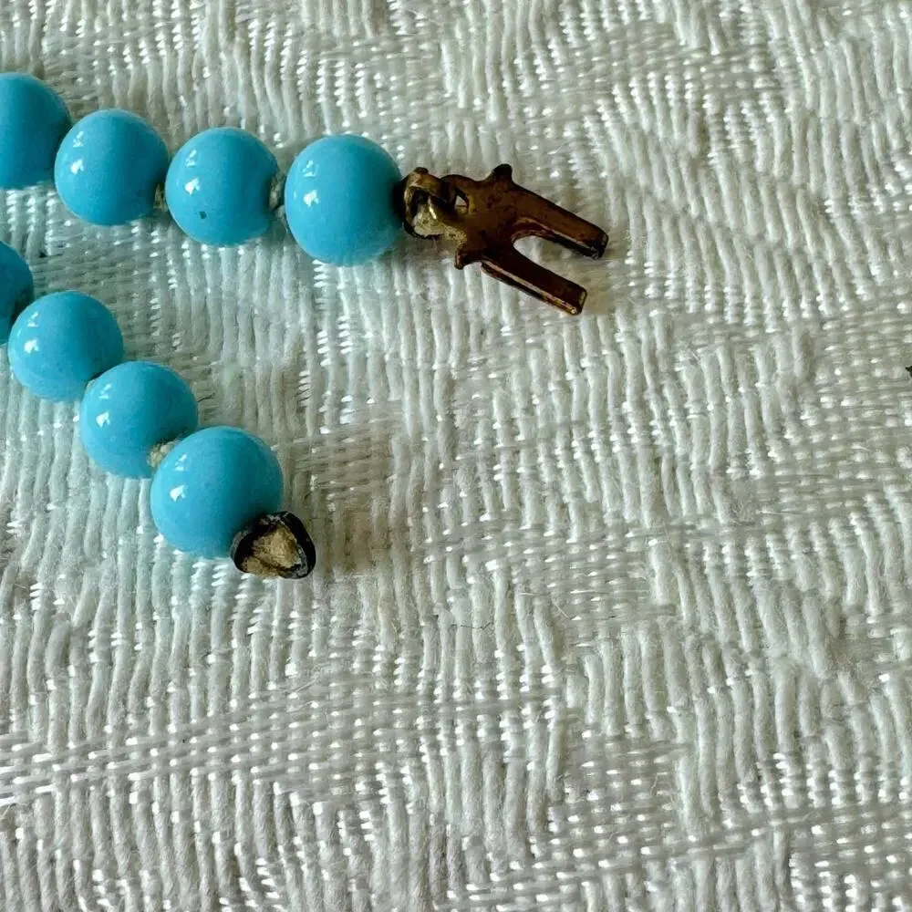 Vintage 10 Piece Turquoise Lucite Glass Bead Necklace & Earring Lot 12.7oz 50’s